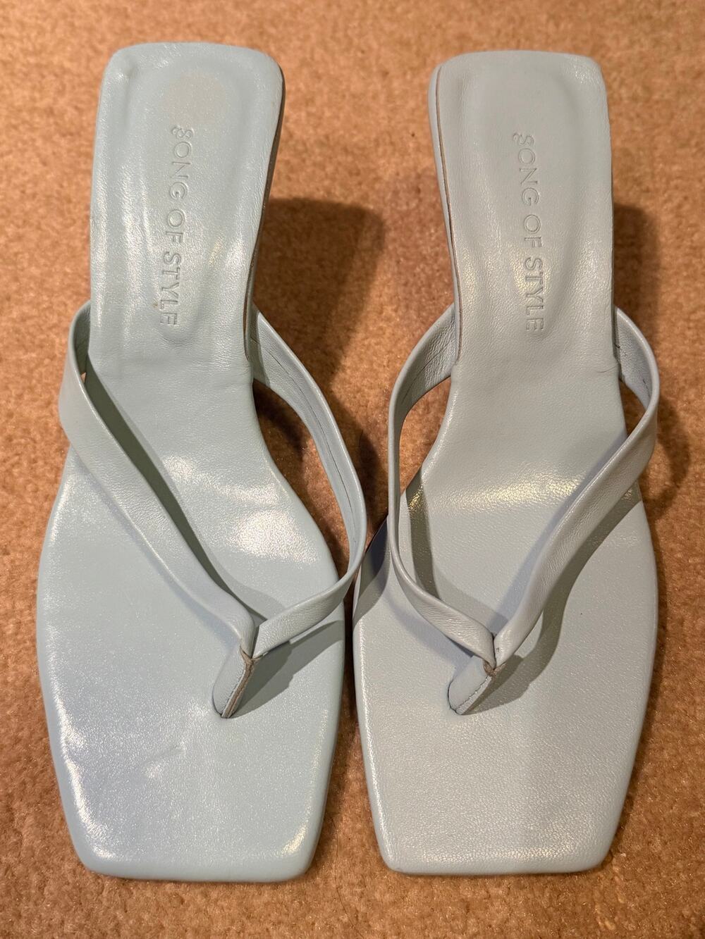 Song of Style Revolve Light Blue Square Toe Thong Sculptural Heel Mules SZ 7.5